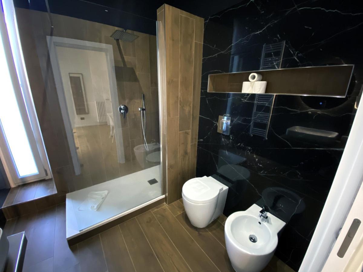 Business Home Via Isonzo B&B Foggia Luaran gambar