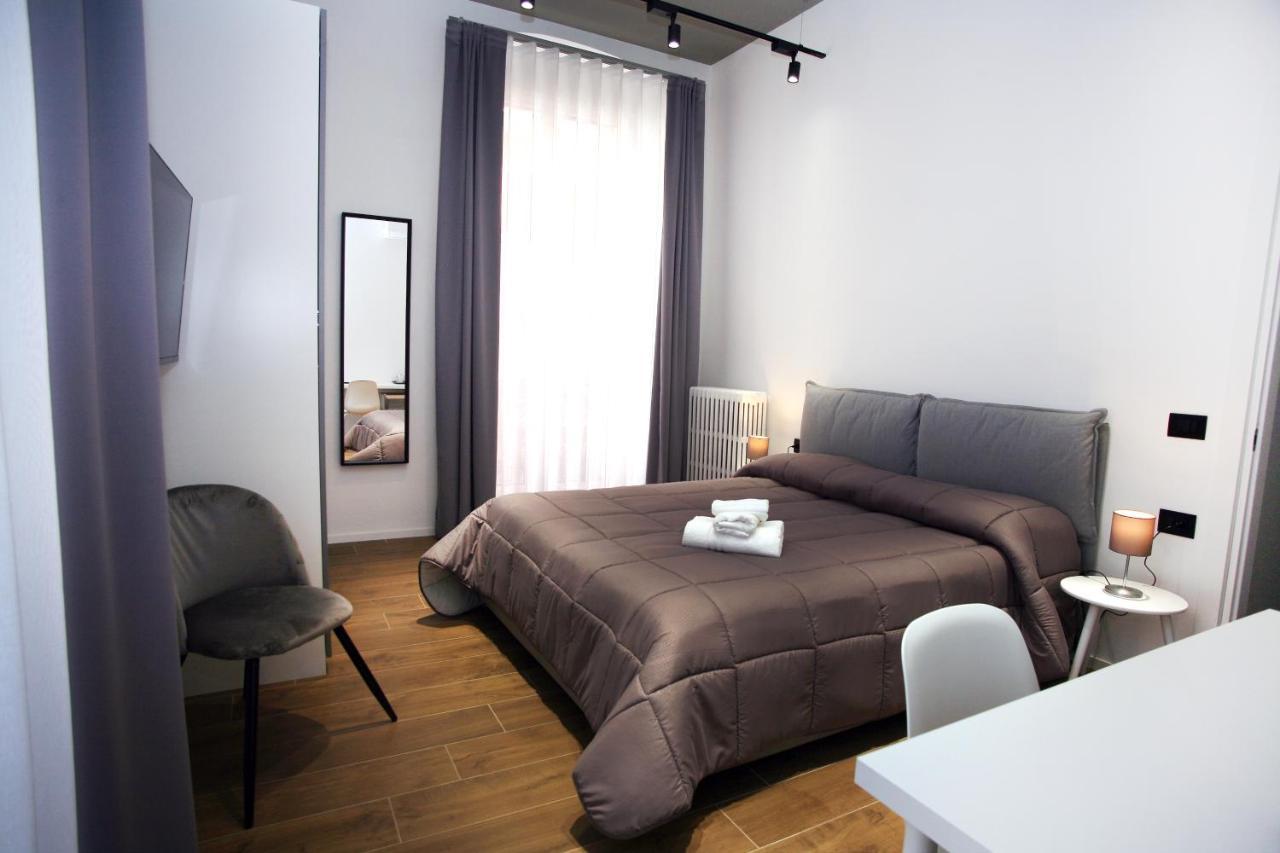 Business Home Via Isonzo B&B Foggia Luaran gambar