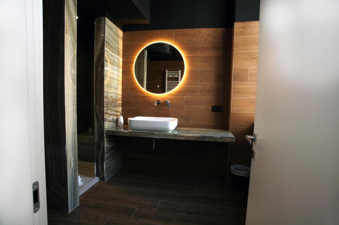 Business Home Via Isonzo B&B Foggia Luaran gambar