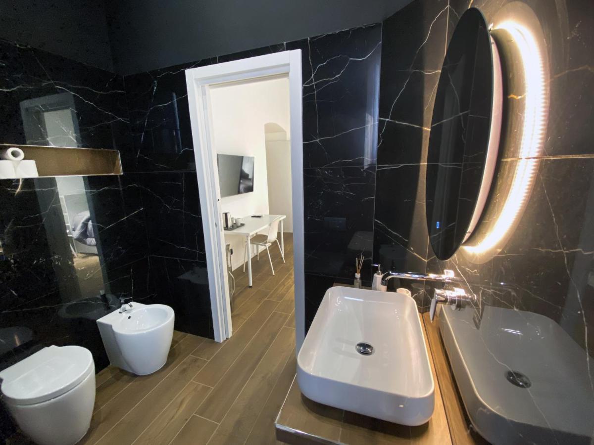 Business Home Via Isonzo B&B Foggia Luaran gambar