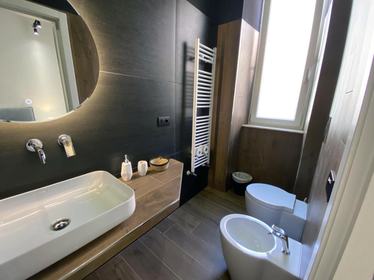 Business Home Via Isonzo B&B Foggia Luaran gambar